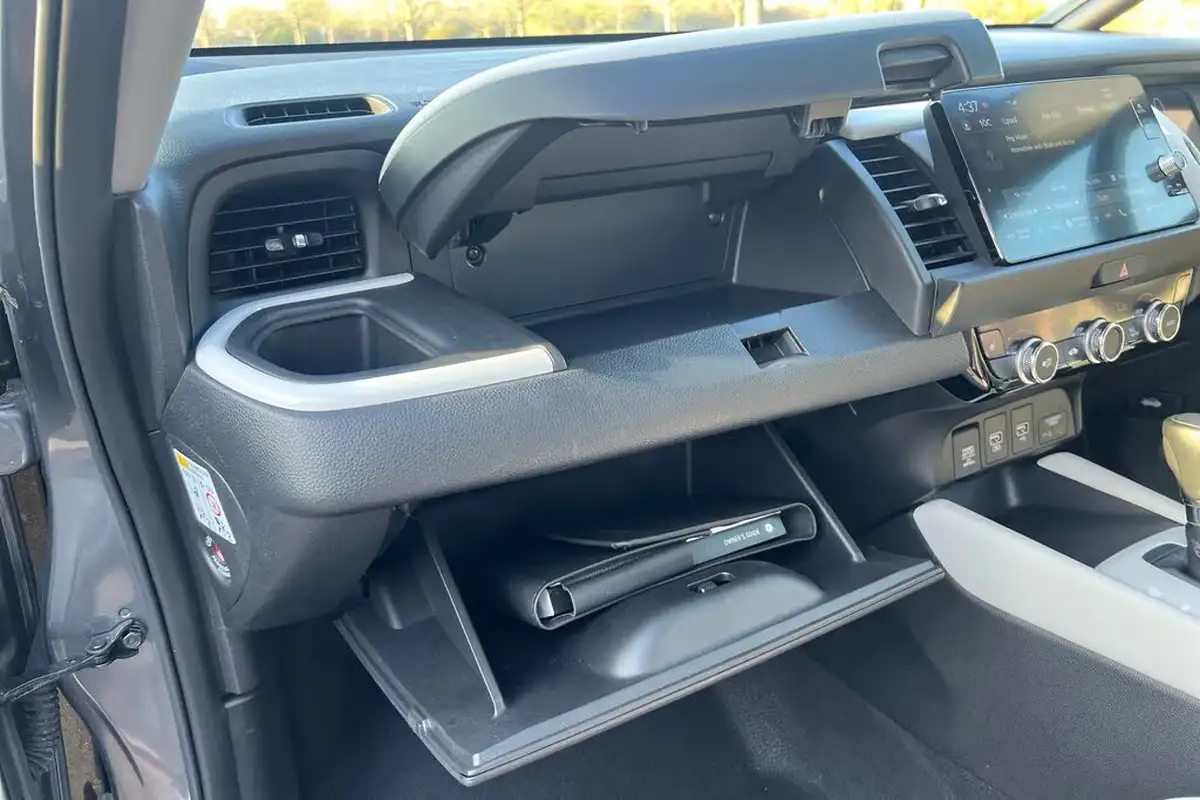 2020-honda-jazz-15-i-mmd-ex-big-36