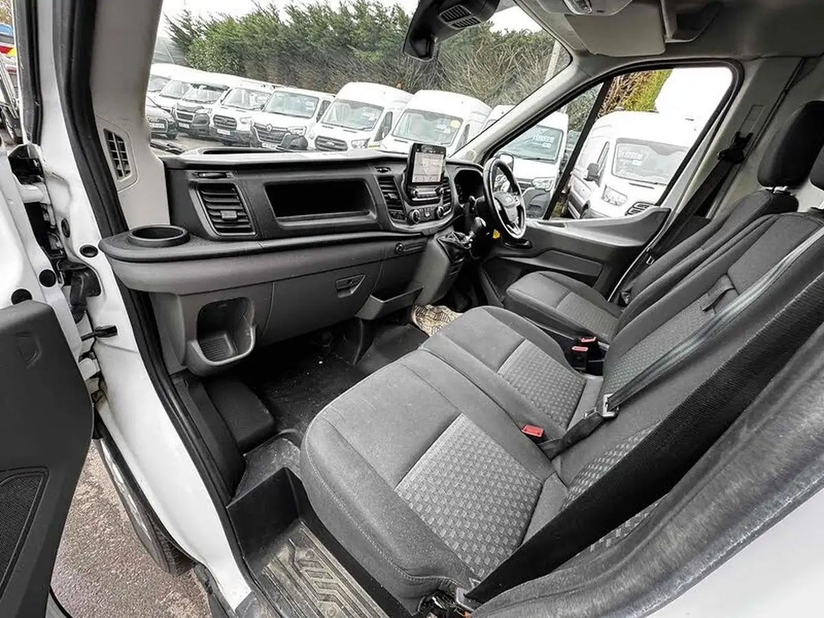 2021-ford-transit-20tdci-350-l2h3-trend-130pseu6dt-panel-van-big-26