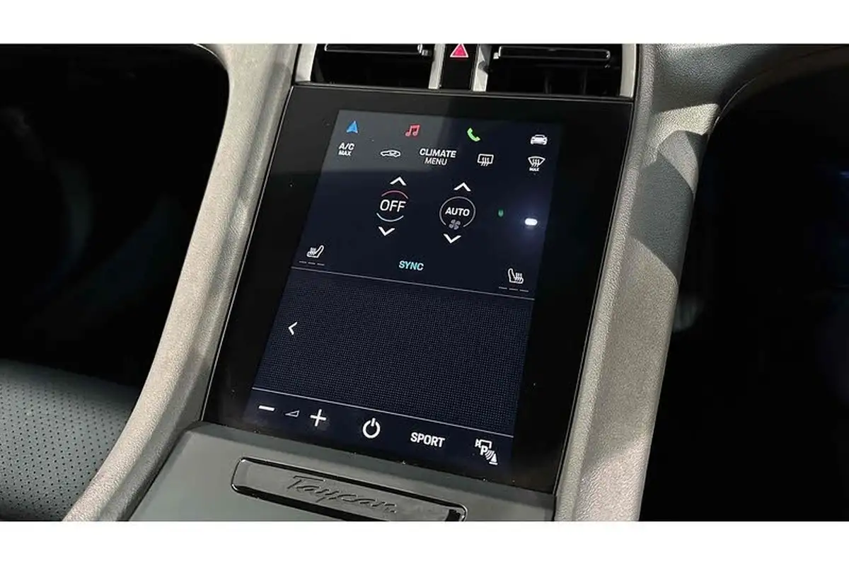 2021-porsche-taycan-e-4s-530ps-big-56