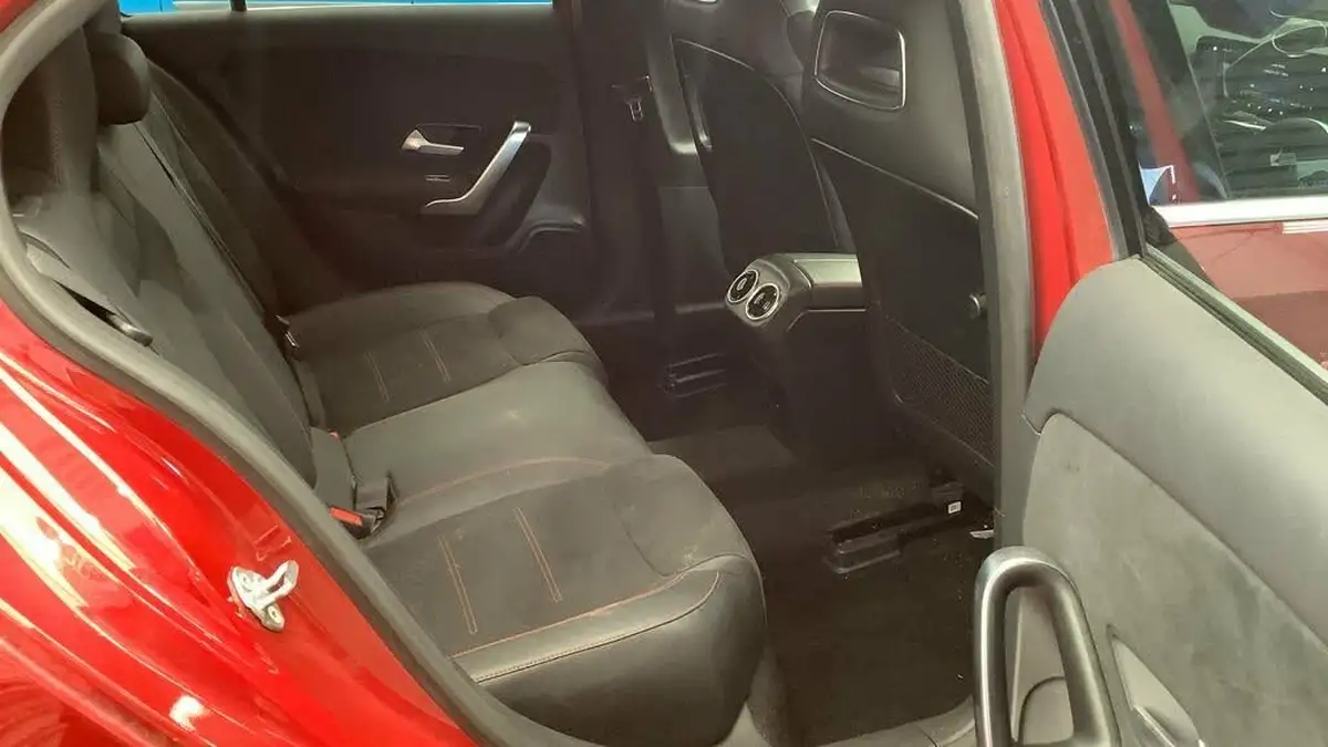 2020-mercedes-benz-a-class-13-a250e-amg-line-executive-hatchback-5d-big-6