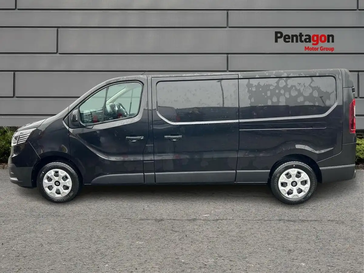 2024-renault-trafic-20dci-ll30-130-advance-panel-big-14