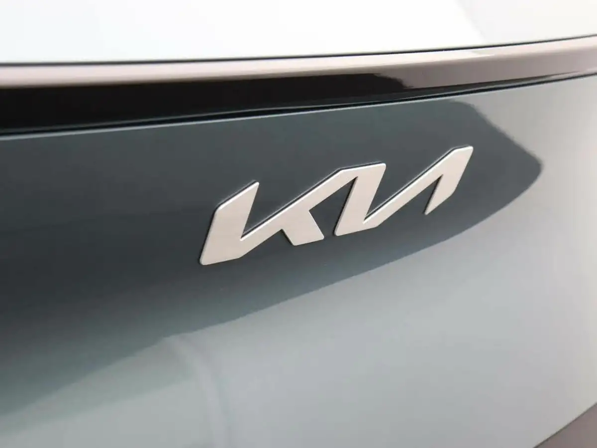 2025-kia-sportage-16-t-gdi-2-big-50