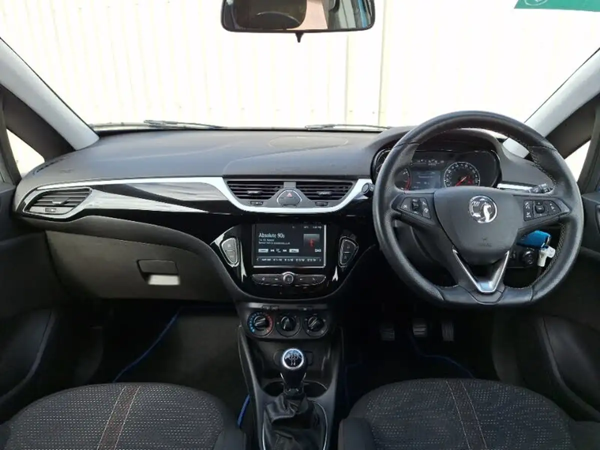 2019-vauxhall-corsa-14i-sri-vx-line-nav-black-90ps-5d-big-2