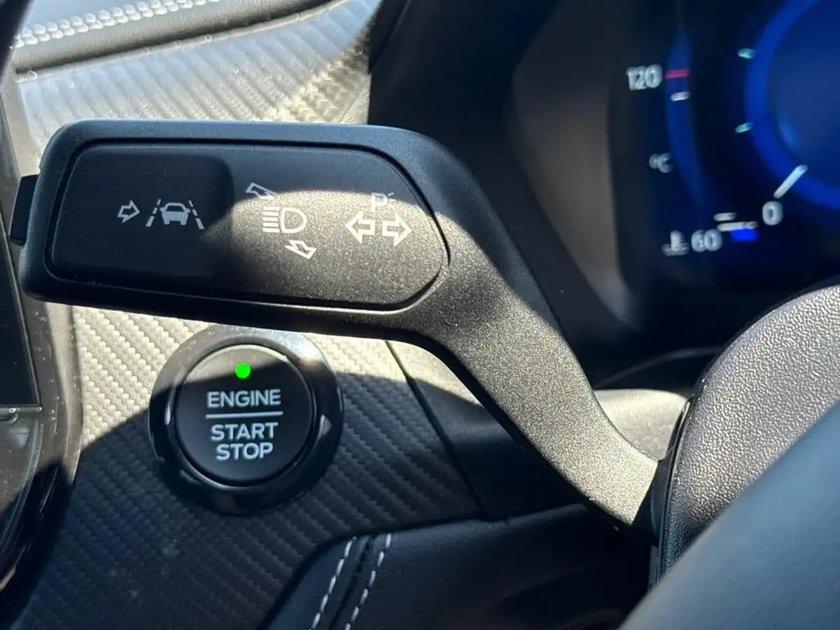2022-ford-puma-suv-10-st-line-vignale-125ps-big-39