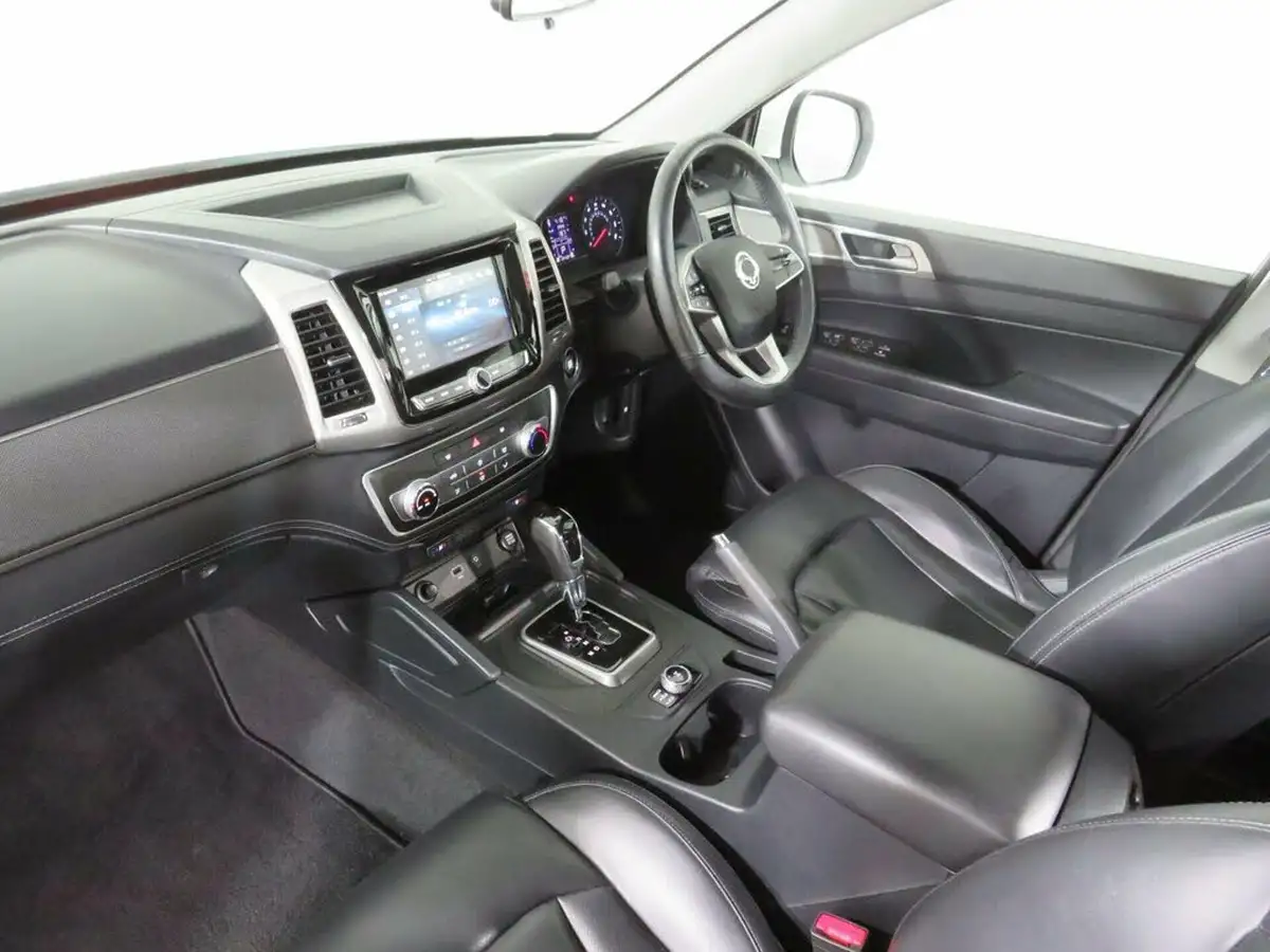 2020-kgm-ssangyong-musso-22td-rebel-eu6-auto-big-1