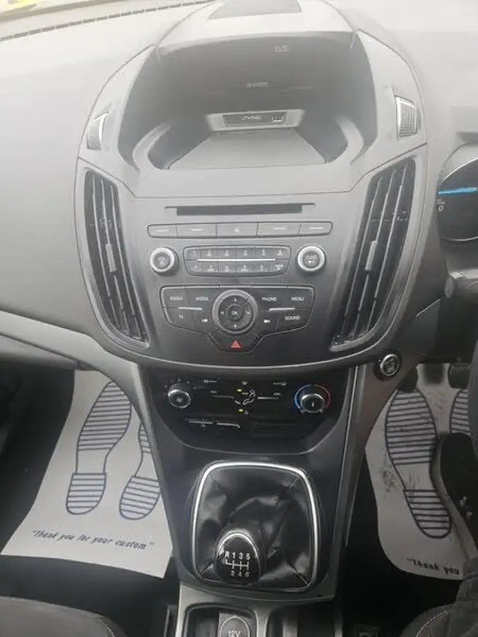 2017-ford-kuga-15tdci-zetec-ss-big-21
