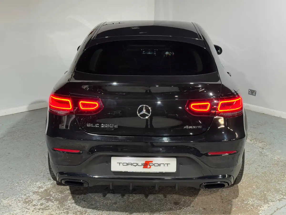 2020-mercedes-benz-glc-class-big-34