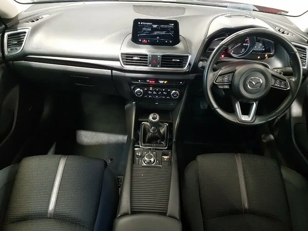 2018-mazda-mazda3-20-sport-nav-120ps-fastback-4d-big-2