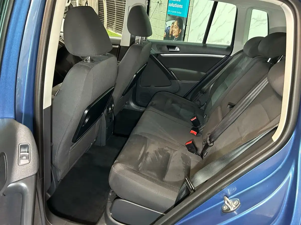 2014-volkswagen-tiguan-20tdi-match-140ps-4motion-bmt-dsg-big-23