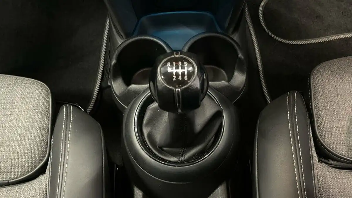 2018-mini-cooper-15-cooper-ss-hatchback-5d-big-18