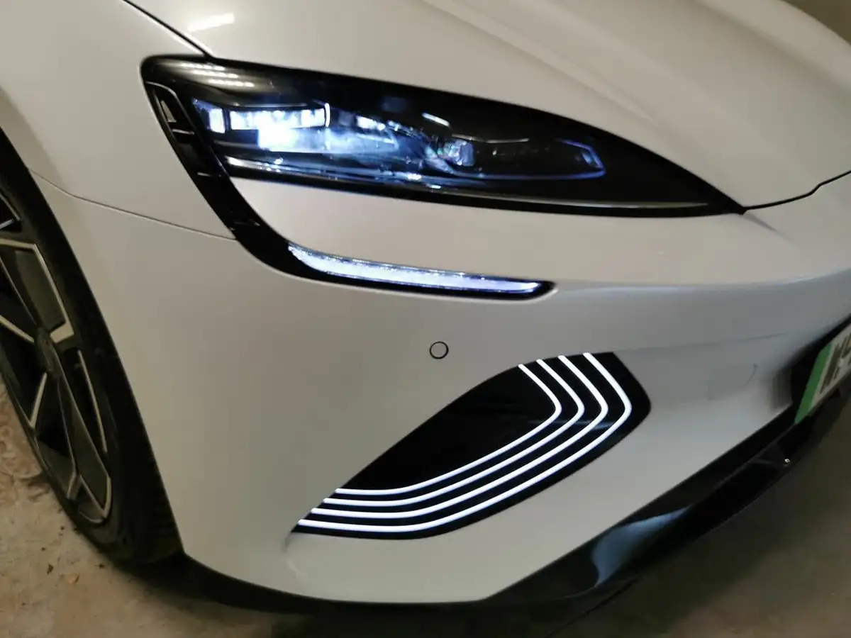 2024-byd-seal-e-design-big-6