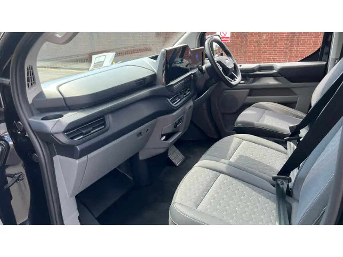 2024-ford-transit-custom-20tdci-280-l2h1-limited-panel-van-1996cc-auto-big-12
