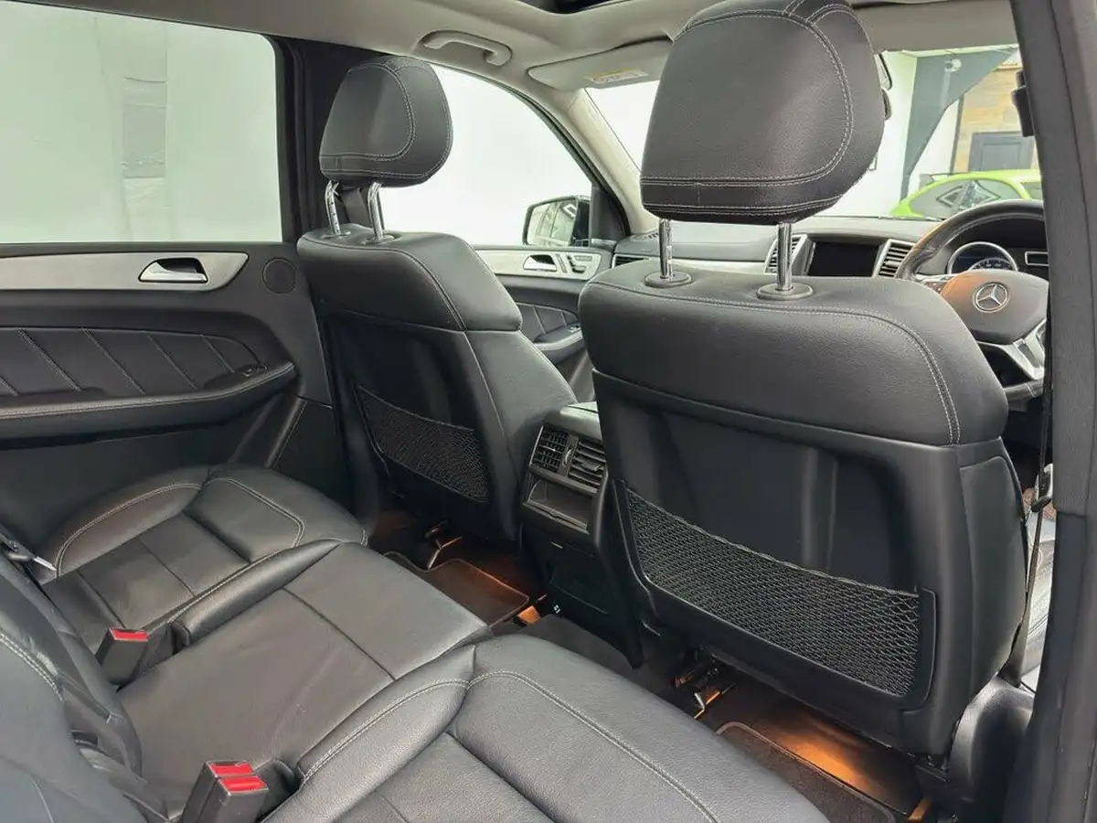 2015-mercedes-benz-gl-class-30td-gl350-amg-sport-258ps-ss-4matic-auto-big-16