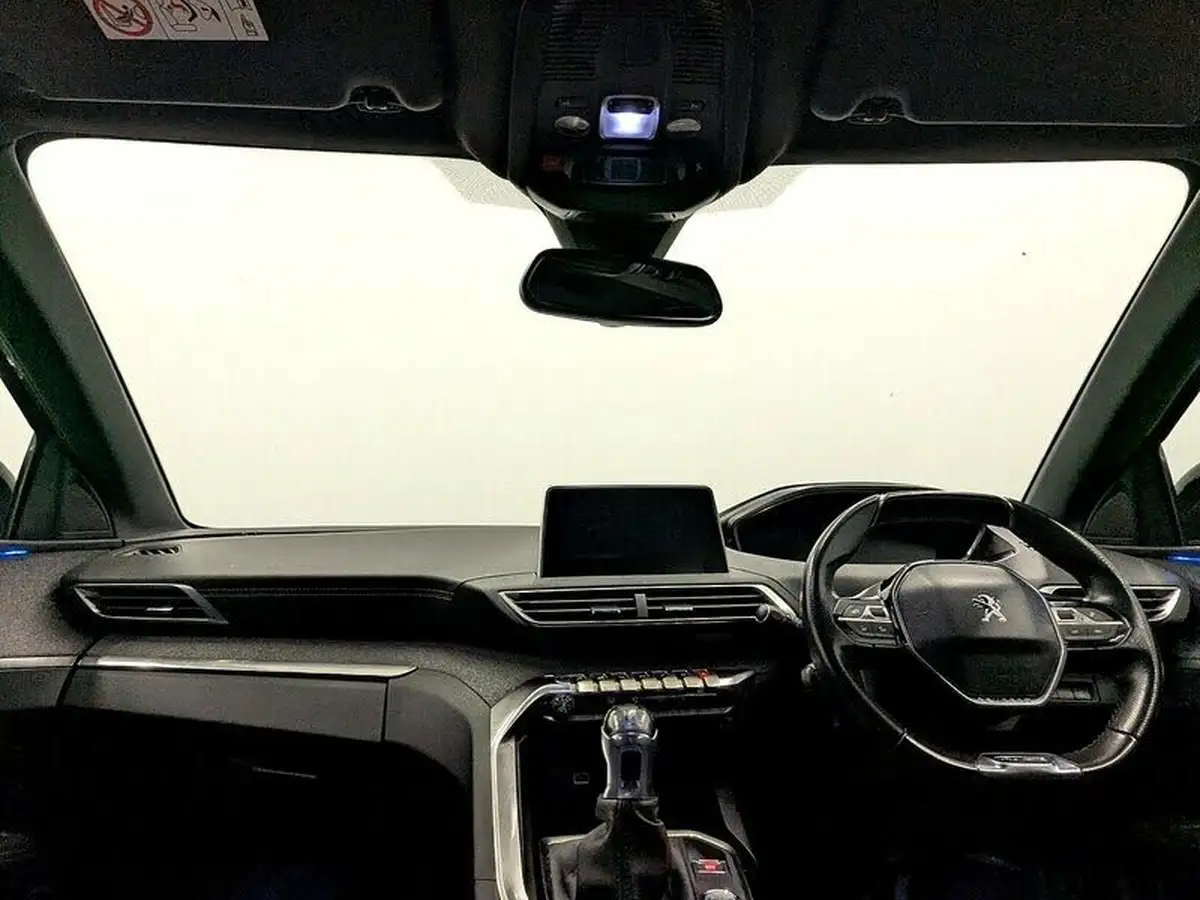 2017-peugeot-3008-suv-12-puretech-gt-line-suv-big-2