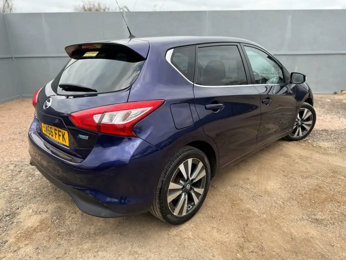 2016-nissan-pulsar-15dci-n-connecta-ss-big-4