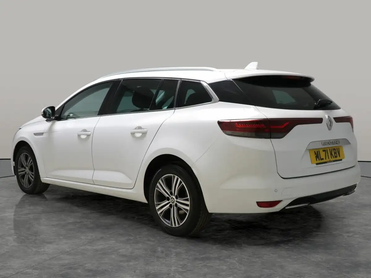2021-renault-megane-15dci-iconic-sport-tourer-big-12