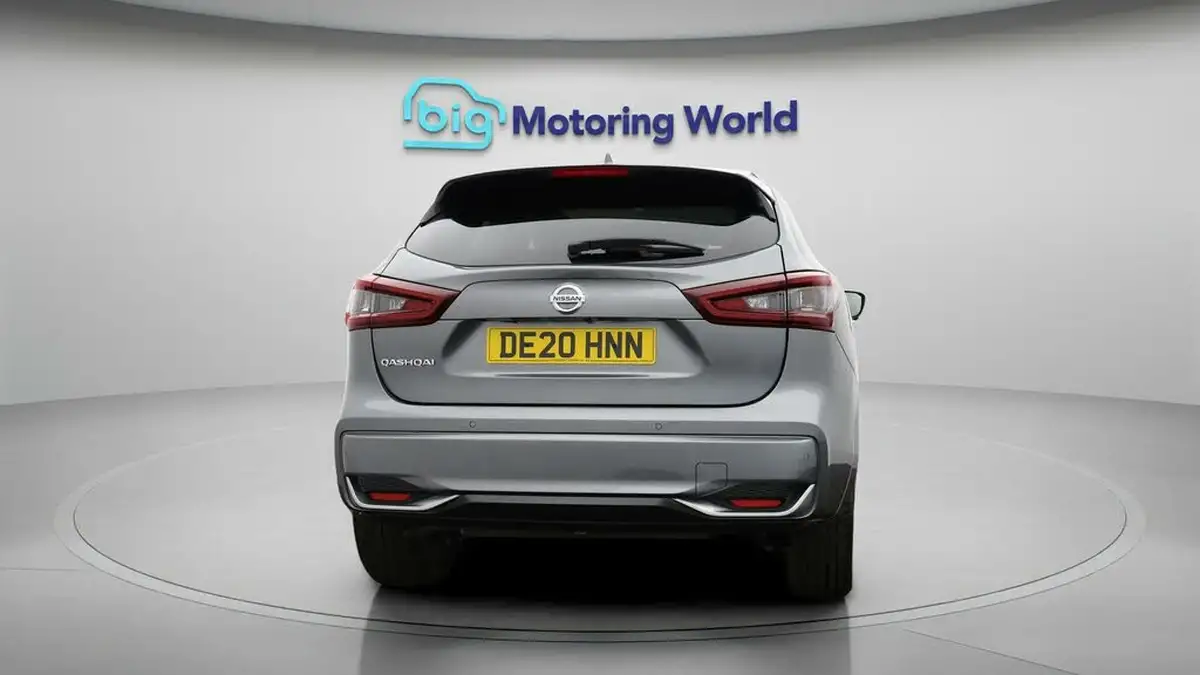 2020-nissan-qashqai-13-dig-t-tekna-160ps-19in-alloys-dct-big-5