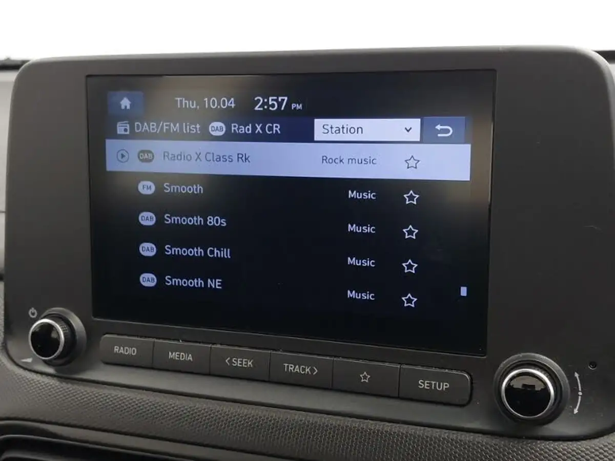 2021-hyundai-kona-10-t-gdi-se-connect-big-13