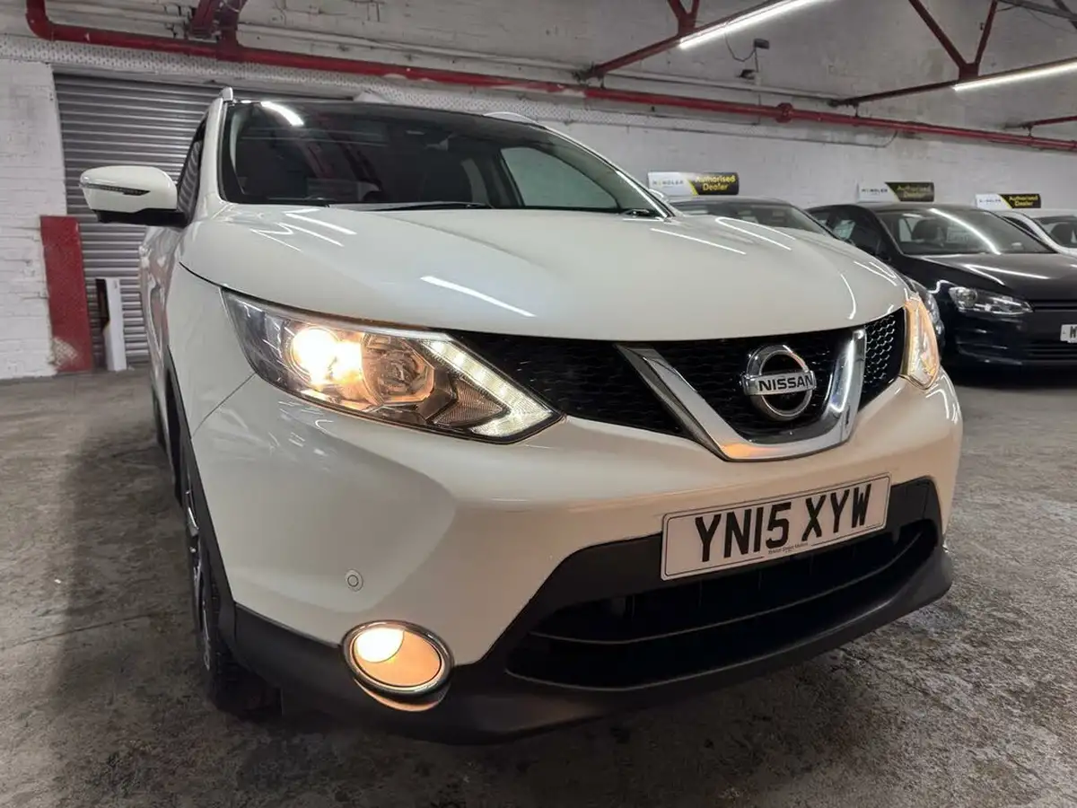 2015-nissan-qashqai-15dci-n-tec-big-42