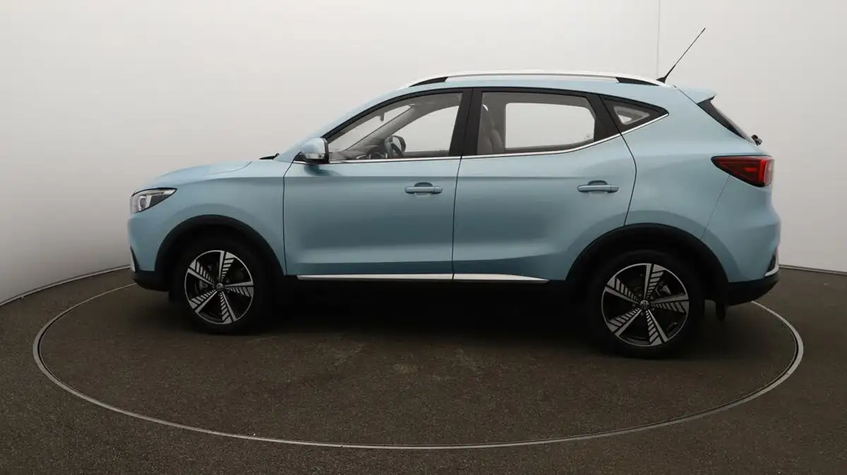 2021-mg-zs-suv-e-exclusive-ev-big-52