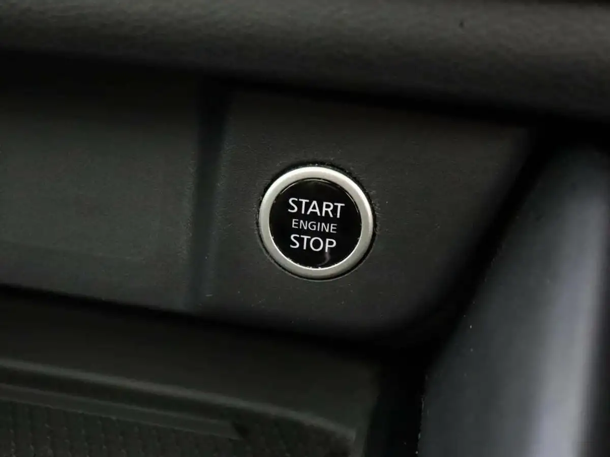 2021-nissan-qashqai-13-dig-t-tekna-big-32