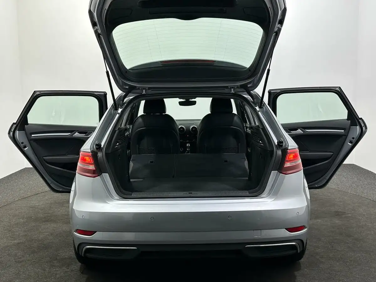 2020-audi-a3-14-40-e-tron-big-43
