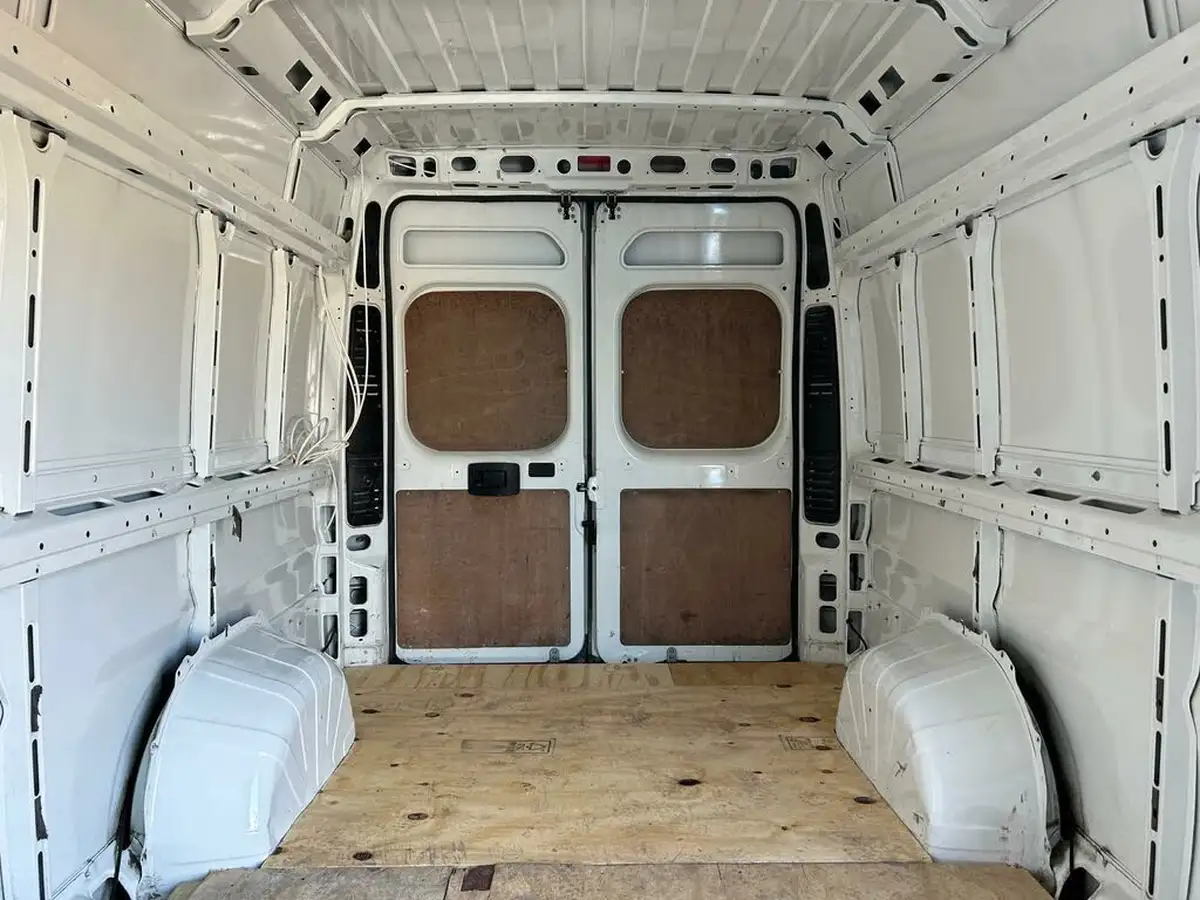 2019-citroen-relay-20bluehdi-35-l4h2-enterprise-big-8