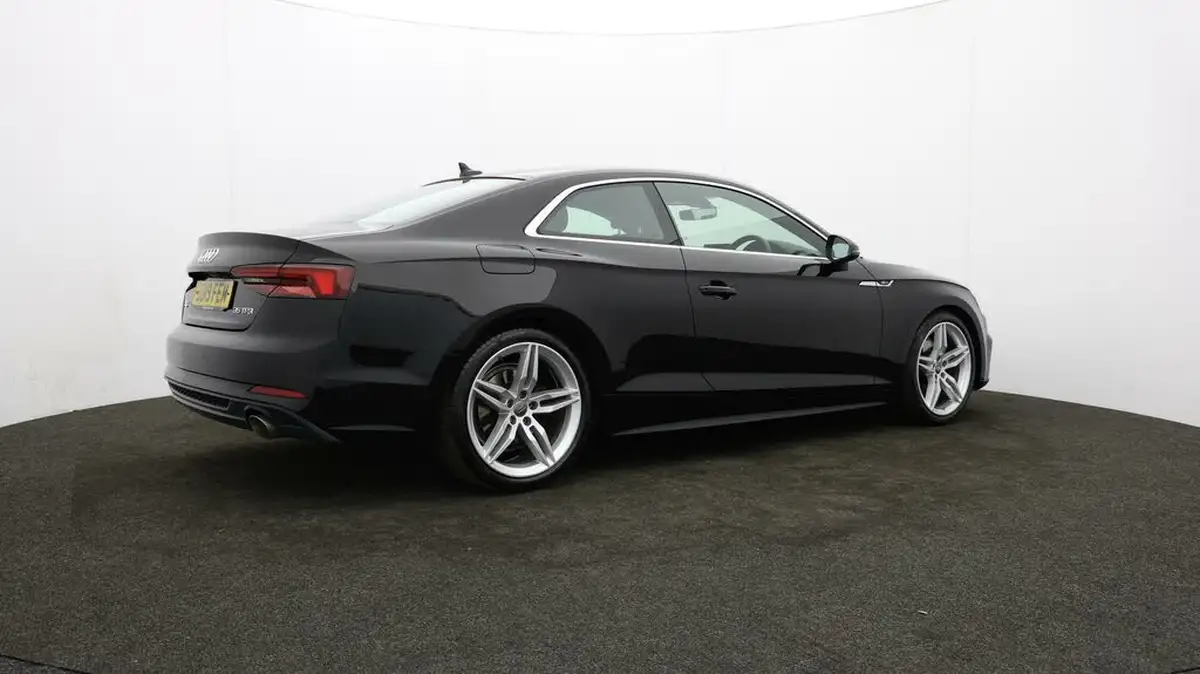2019-audi-a5-20-35-tfsi-s-line-ss-coupe-2d-big-25