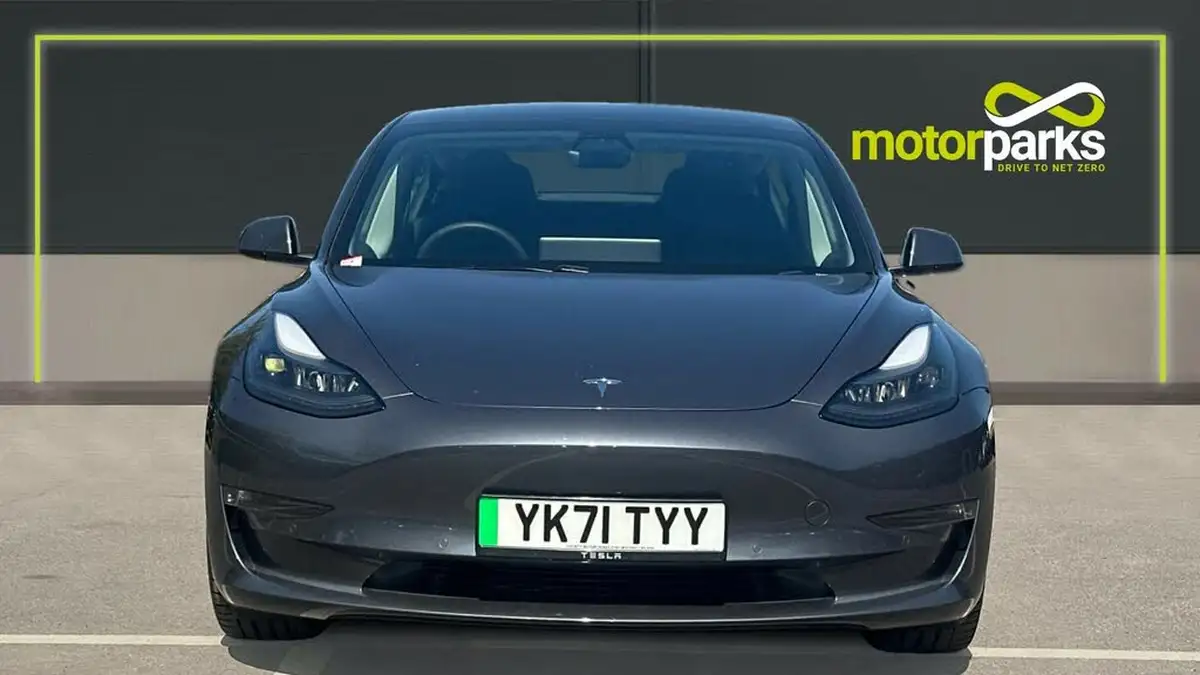 2021-tesla-model-3-e-long-range-awd-big-7