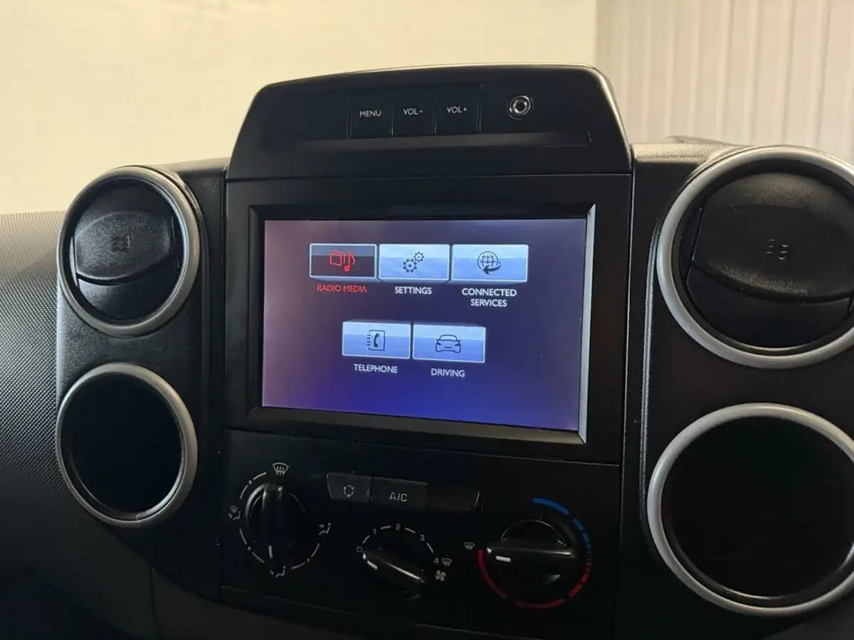 2018-citroen-berlingo-16td-l1-850-enterprise-special-edition-panel-big-16
