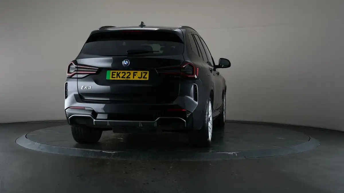 2022-bmw-ix3-e-m-sport-pro-big-64