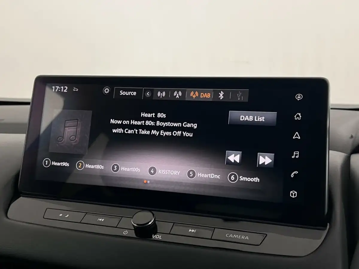 2022-nissan-qashqai-13-dig-t-n-connecta-140ps-big-26