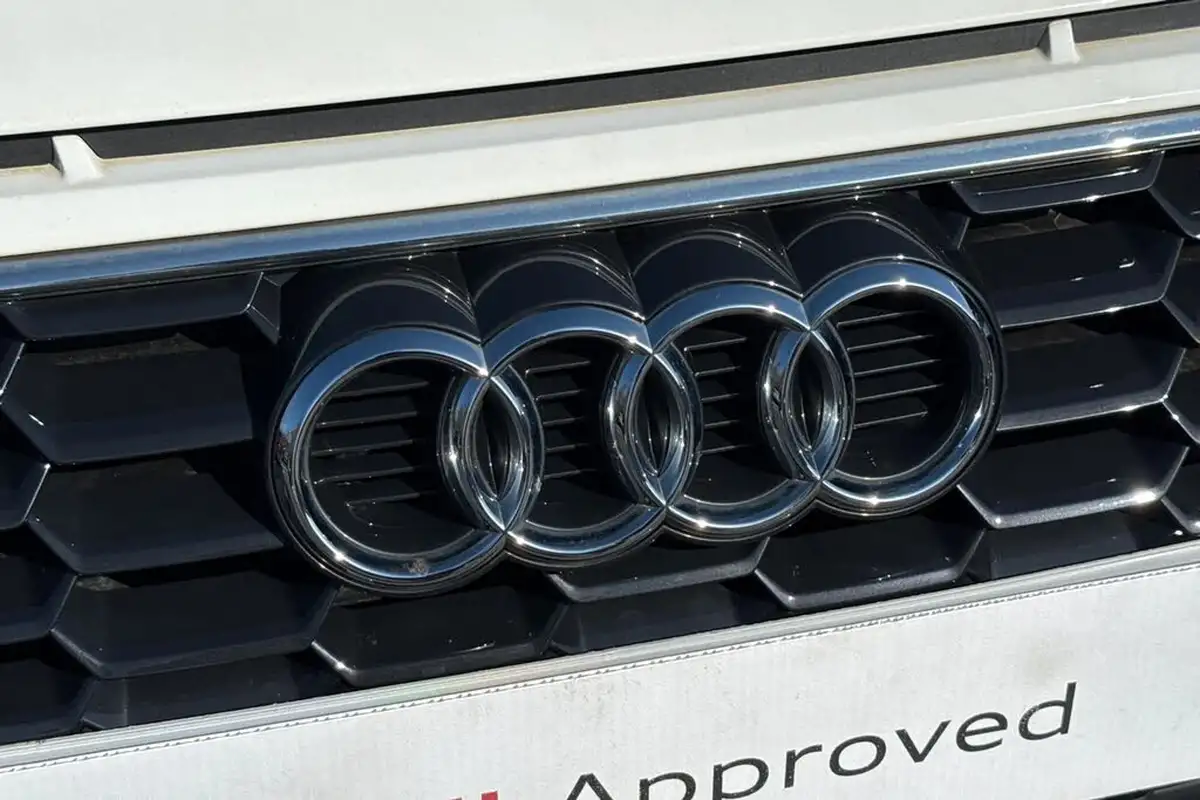 2022-audi-a3-15-35-tfsi-s-line-sportback-5d-big-31