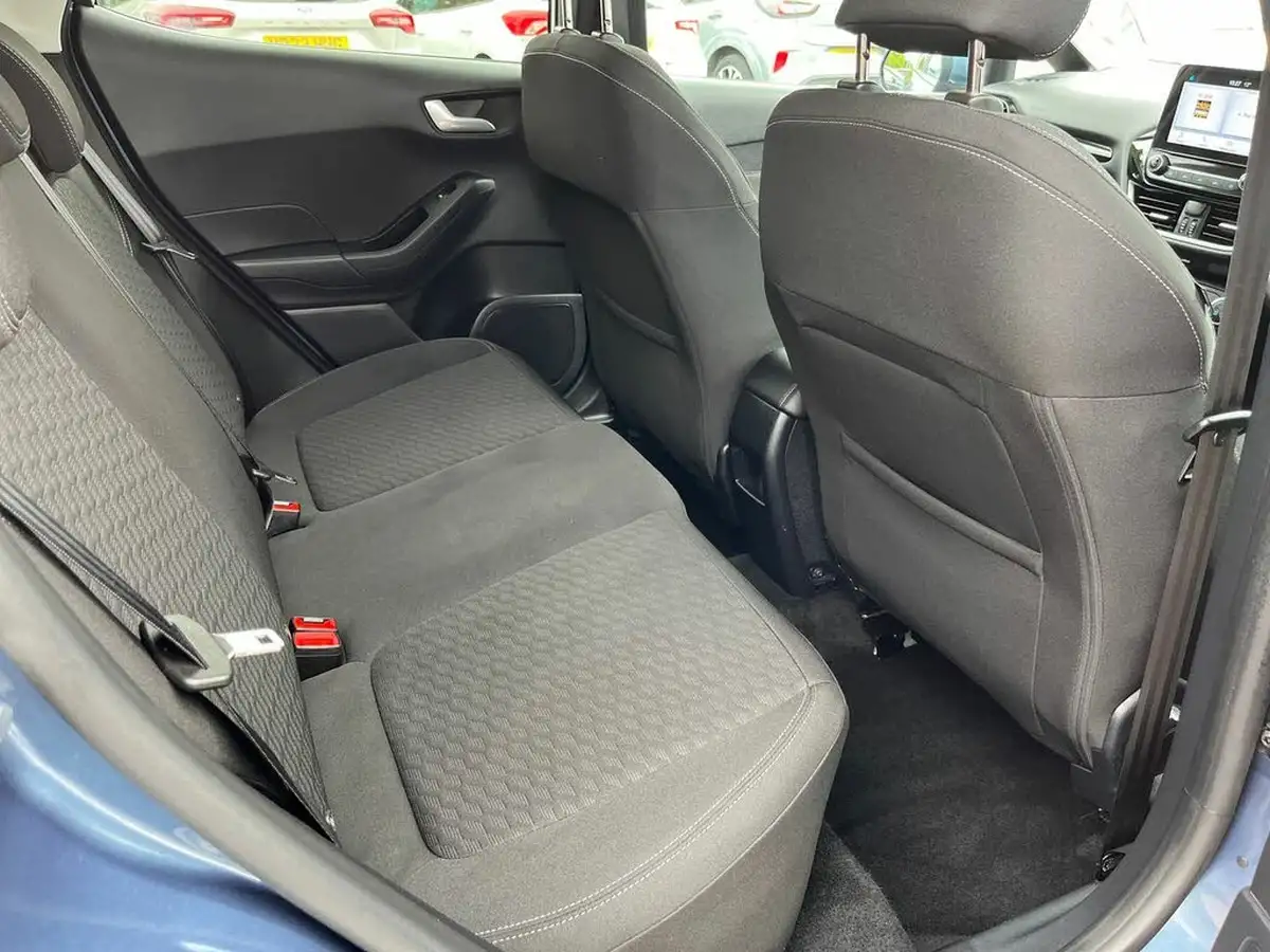 2023-ford-fiesta-10t-titanium-125ps-hybrid-mhev-big-25