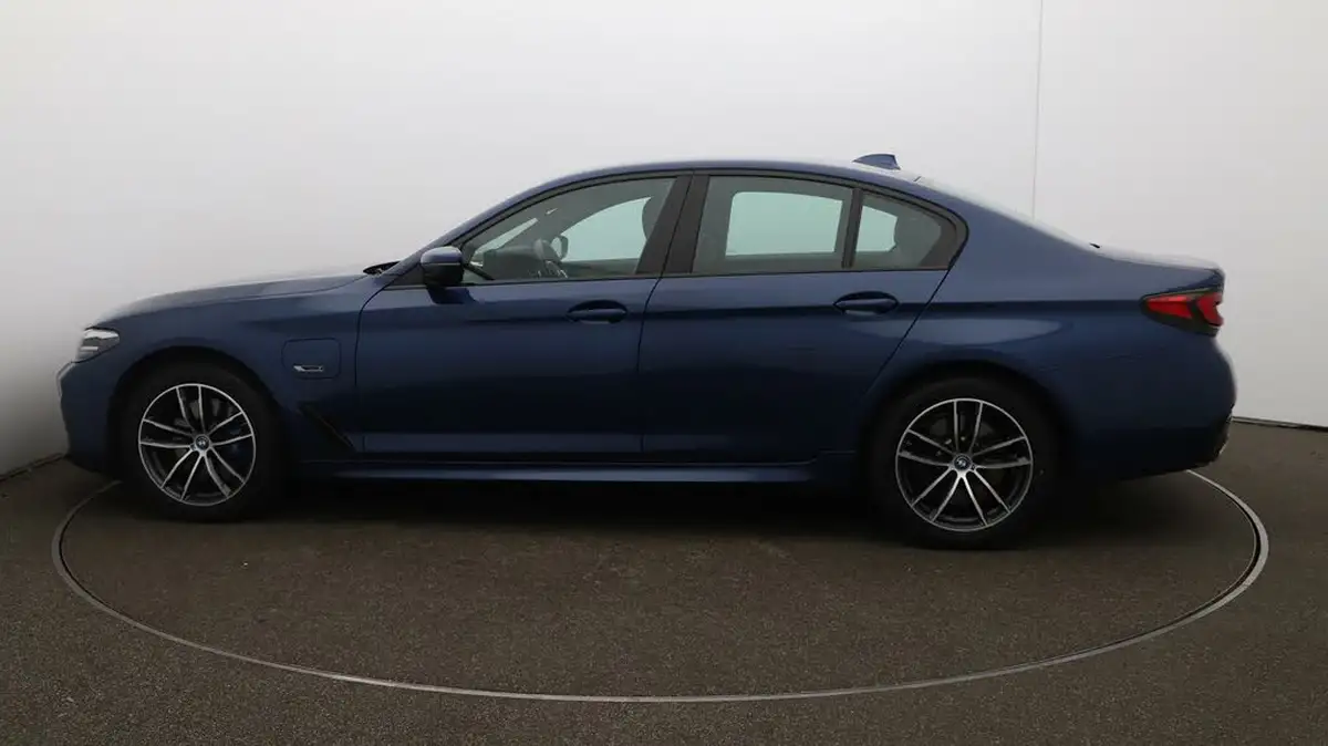 2021-bmw-5-series-20-530e-m-sport-saloon-4d-big-57