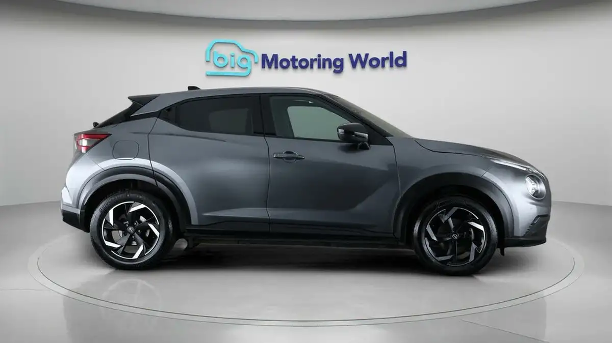 2023-nissan-juke-10-dig-t-n-connecta-big-8