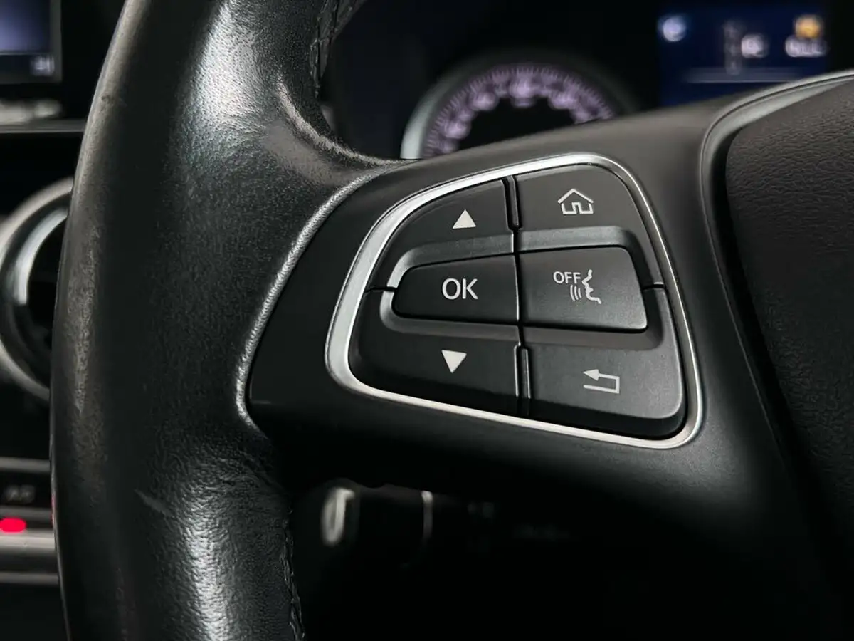 2018-mercedes-benz-c-class-21d-c220d-se-executive-edition-estate-5d-9g-tronic-plus-big-17