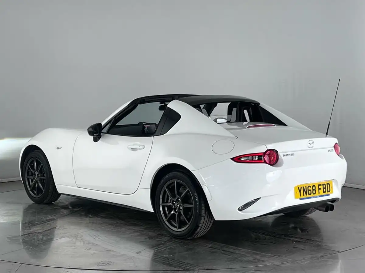 2018-mazda-mx-5-15-se-l-rf-big-3