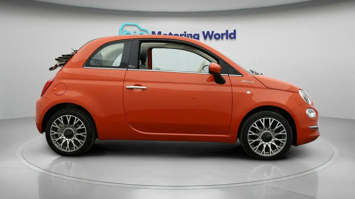 2022-fiat-500c-10-dolcevita-plus-big-8