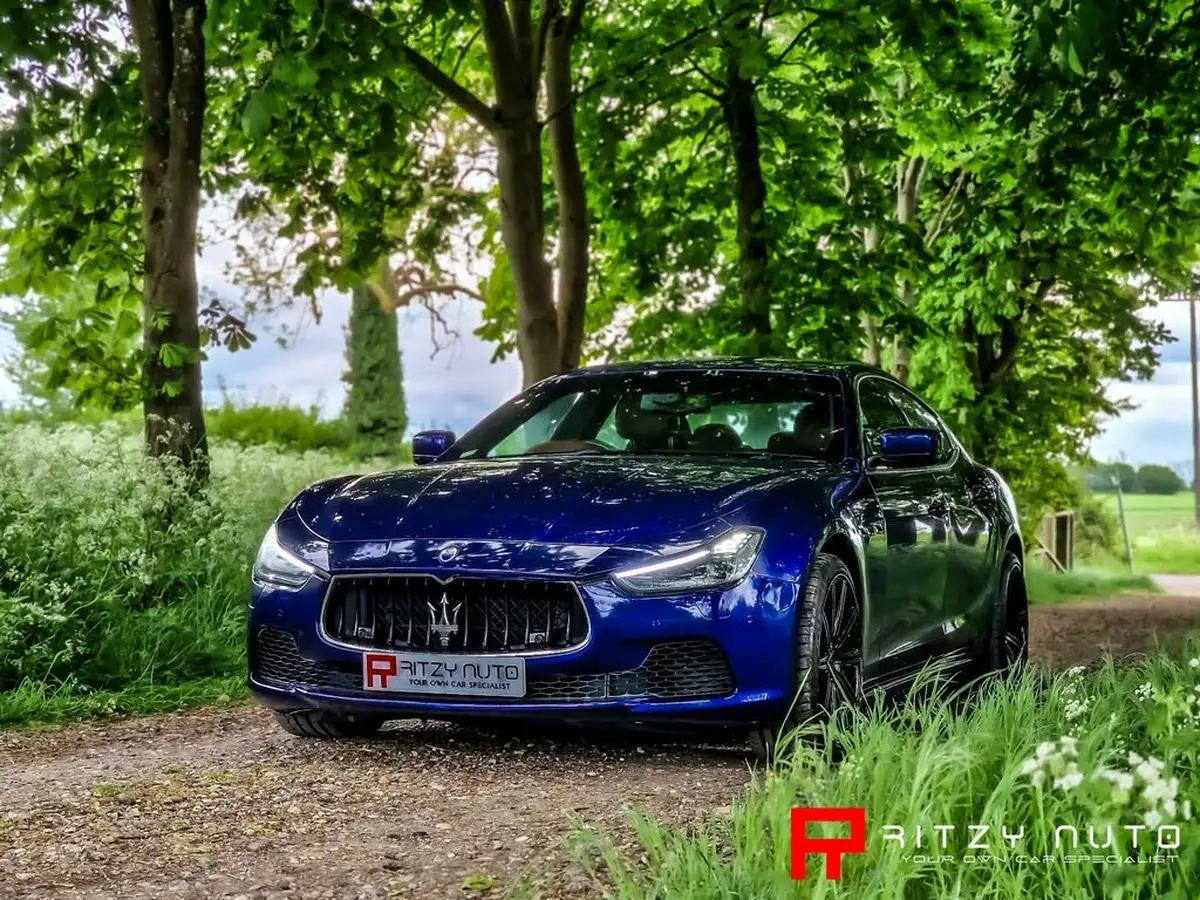 2016-maserati-ghibli-30-s-big-54