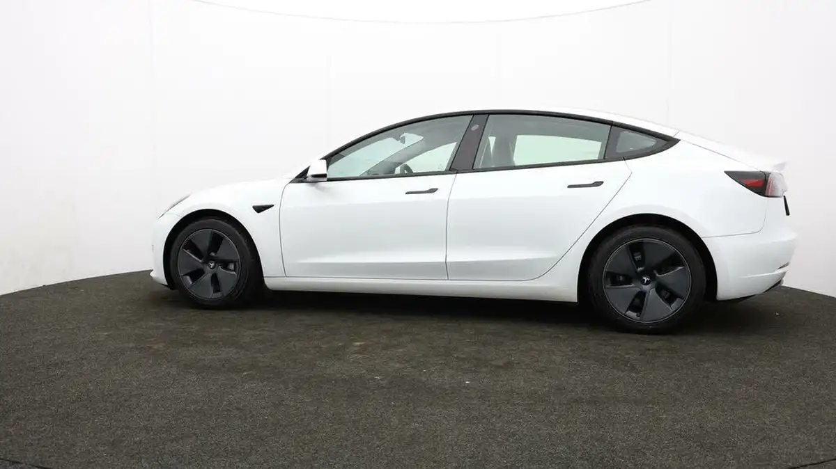 2021-tesla-model-3-e-long-range-4x4-big-64