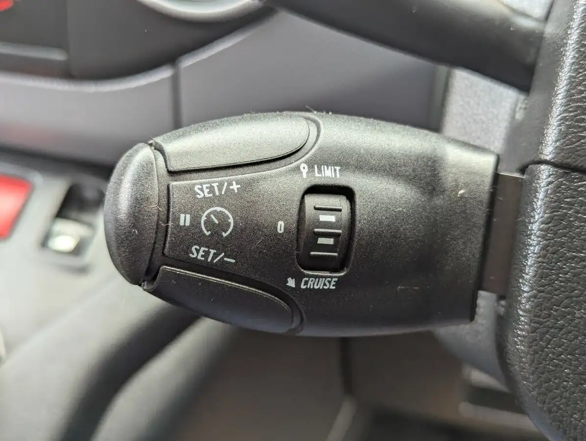 2018-peugeot-partner-16bluehdi-professional-l1-100pseu6-854-big-14