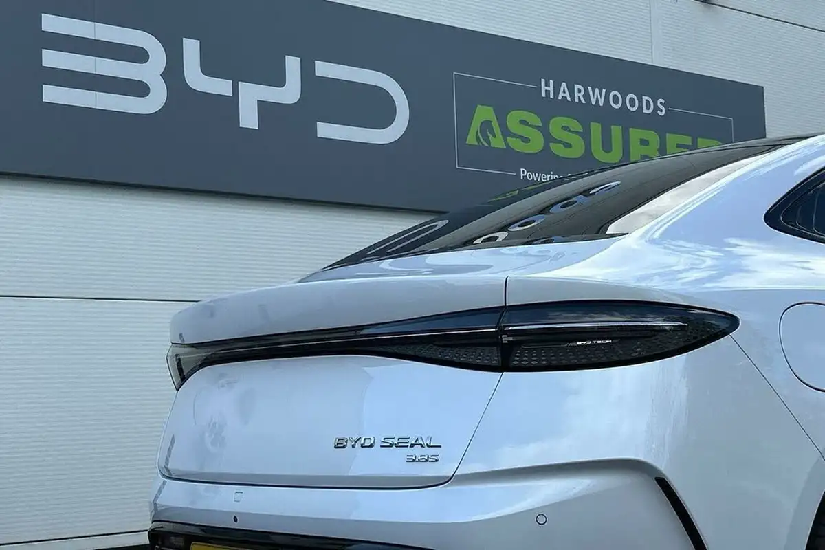 2024-byd-seal-e-excellence-big-27
