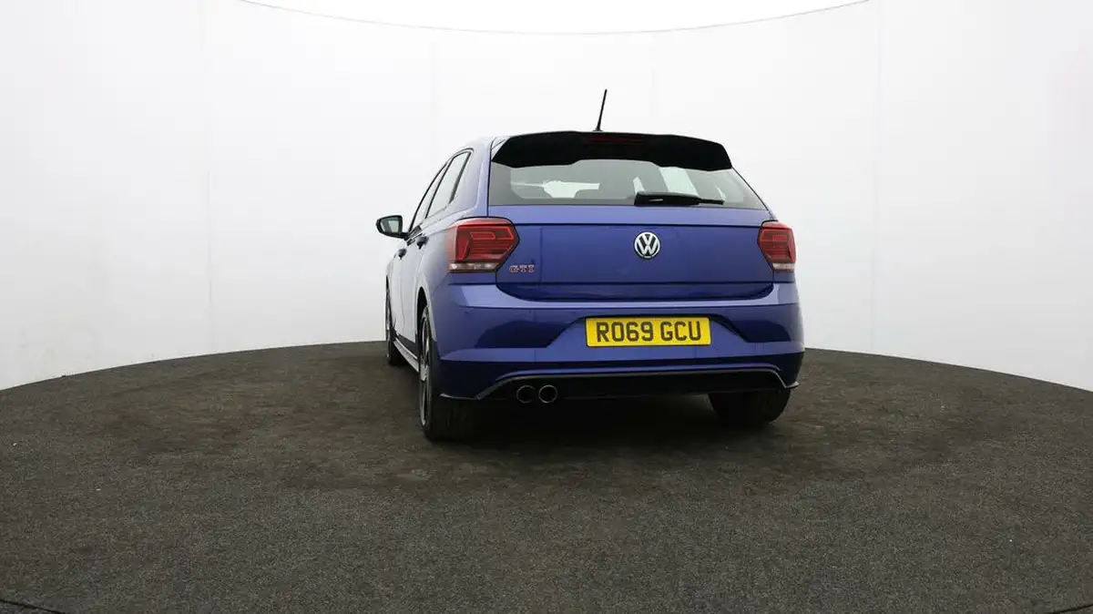 2019-volkswagen-polo-20-tsi-gti-big-72