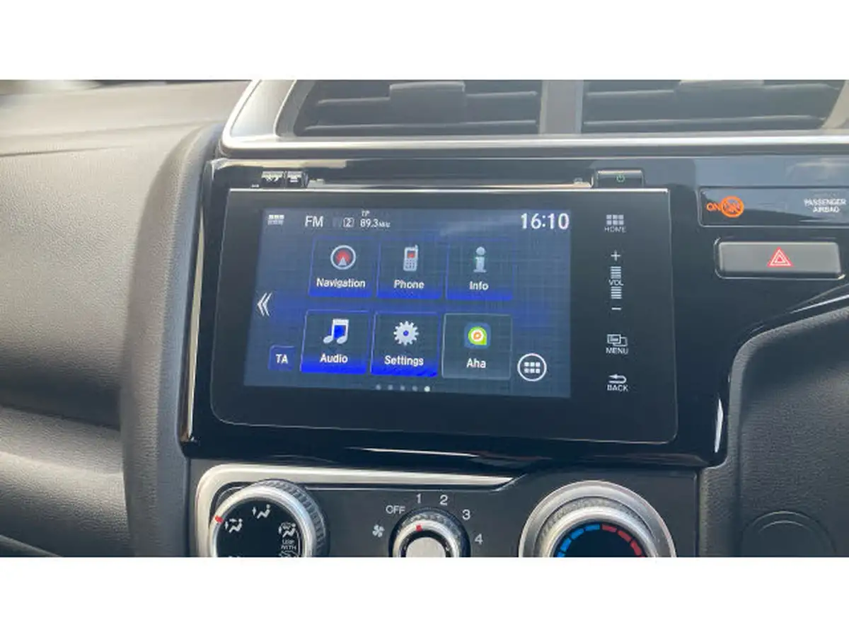 2019-honda-jazz-15-i-vtec-sport-navi-big-22