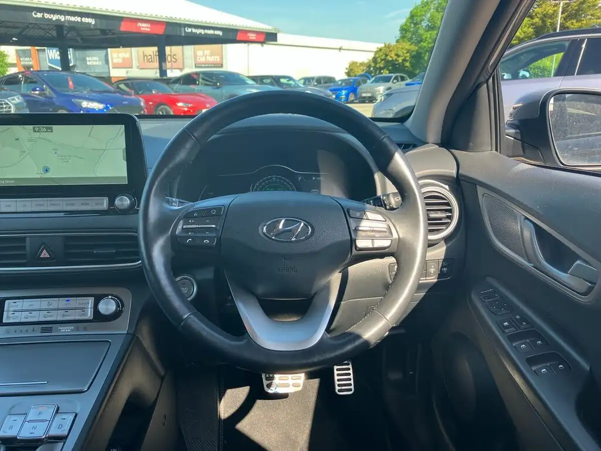 2020-hyundai-kona-e-premium-se-64kwh-7kw-obc-big-14