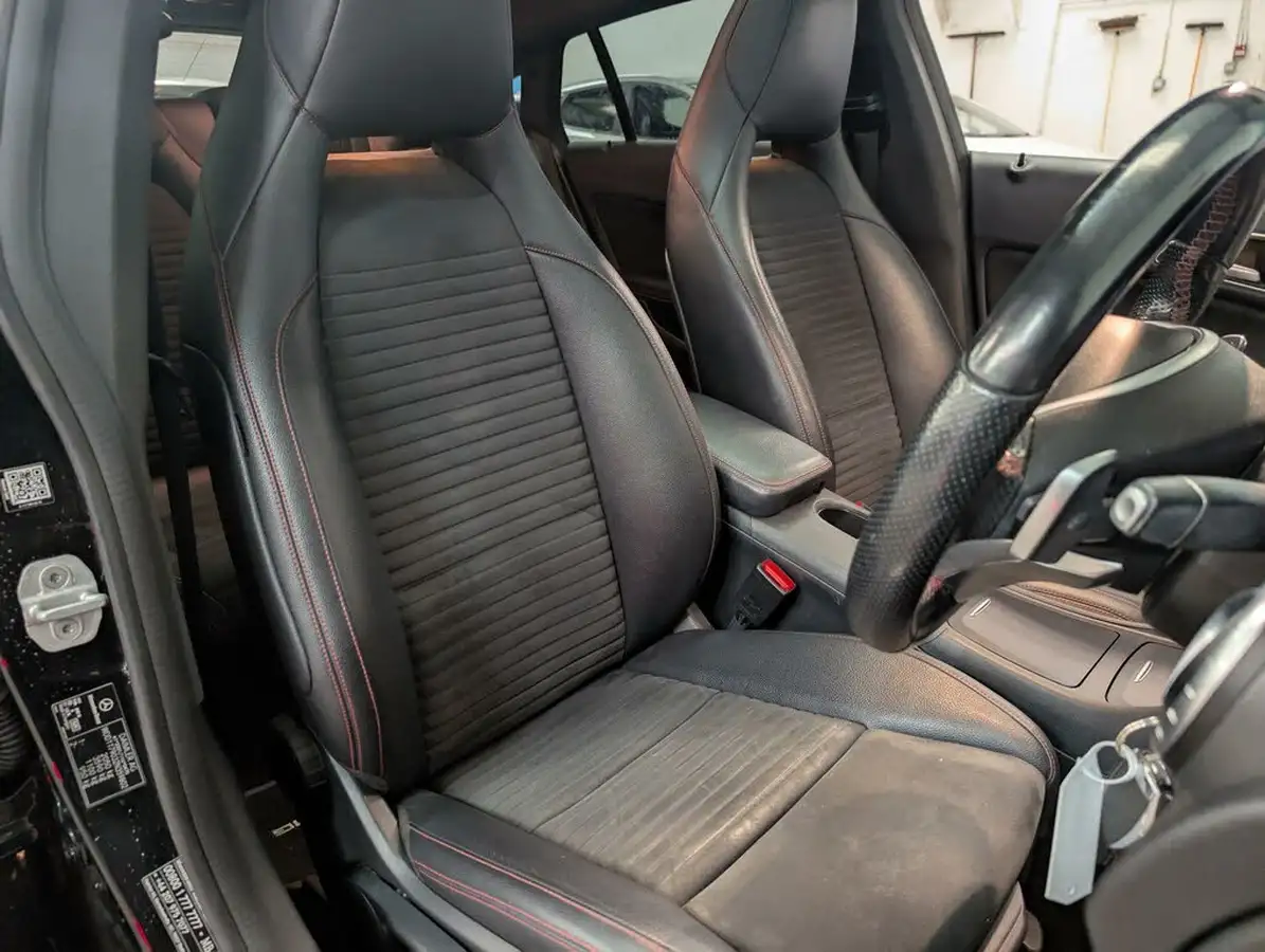 2016-mercedes-benz-cla-21d-cla220-amg-sport-ss-shooting-brake-5d-big-38