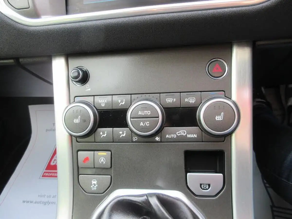 2015-land-rover-range-rover-evoque-20td4-se-tech-hatchback-5d-big-15
