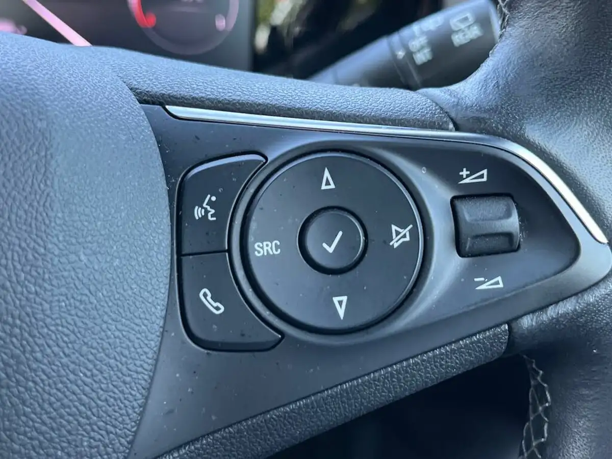 2022-vauxhall-mokka-e-sri-premium-big-23