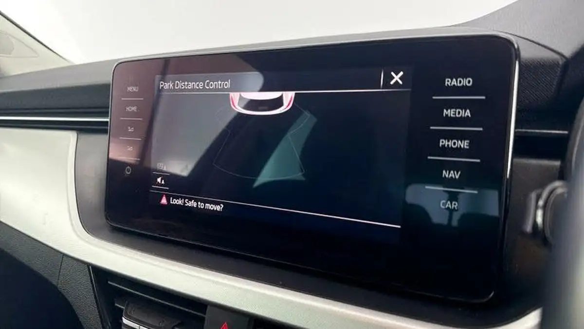 2021-skoda-kamiq-10-tsi-se-l-109ps-dsg-big-14